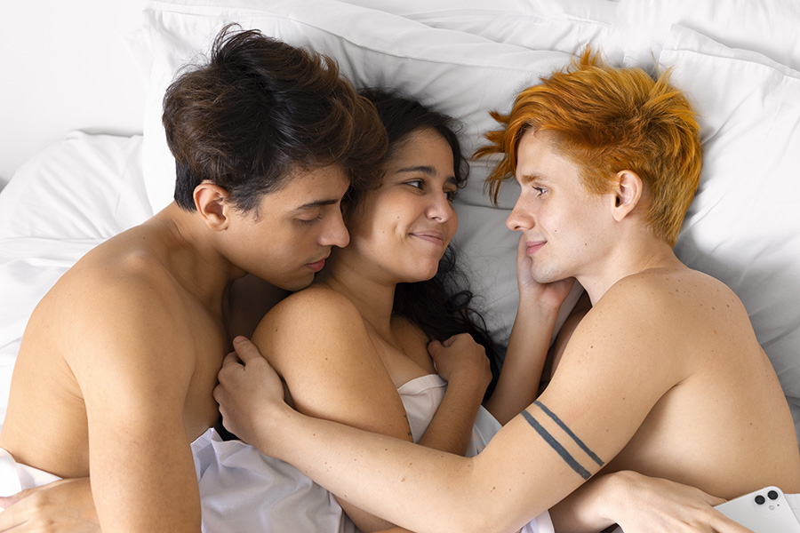 femme cherche couple facile